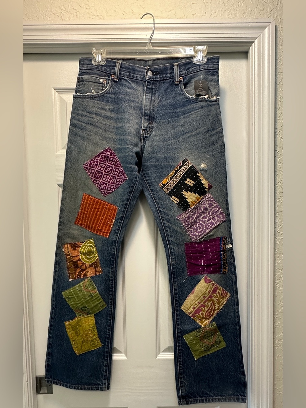 NWT Urban Renewal Levi’s patchwork jeans size 33 x 32